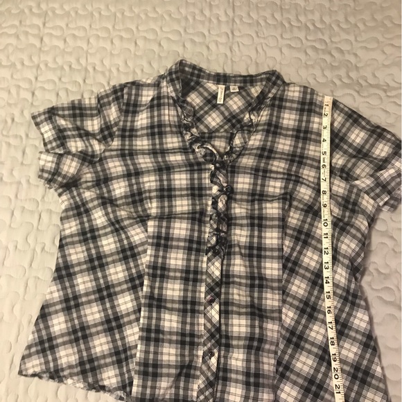 St John’s Bay Button-up Top, Black and Cream - Picture 3 of 4